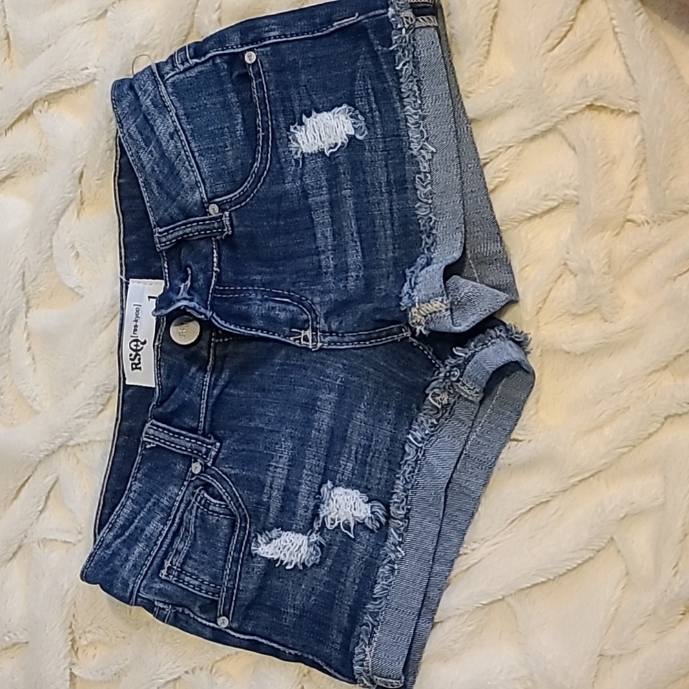 RSQ ripped jean shorts size 1